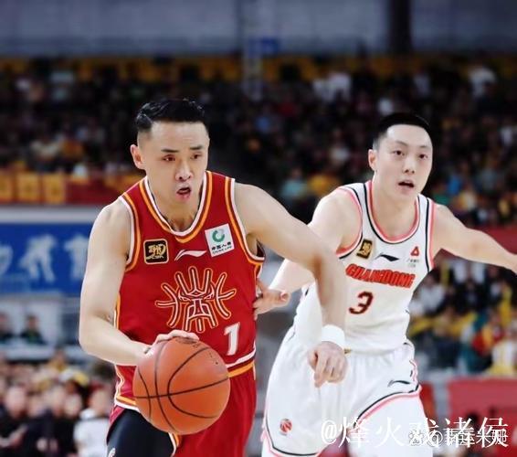 广东男篮与浙江男篮交锋前瞻:上赛季两度对阵互有胜负 广东男篮与浙江男篮交锋前瞻:上赛季两度对阵互有胜负