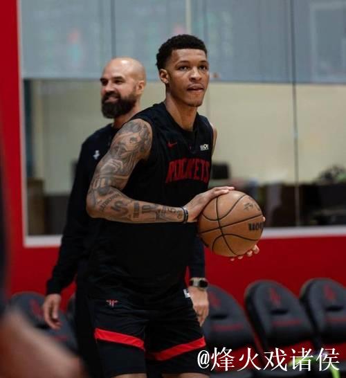 4人仅得13分!火箭2阵全面哑火 伊森再缺阵连锁反应 4人仅得13分!火箭2阵全面哑火 伊森再缺阵连锁反应