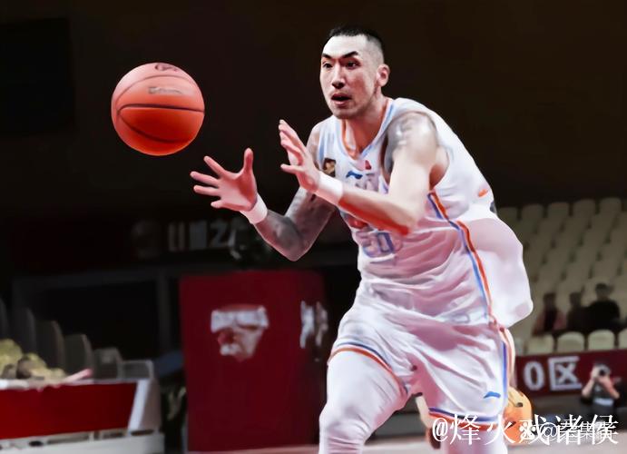 史密斯30分江苏不敌山东10连败 克里斯25+21